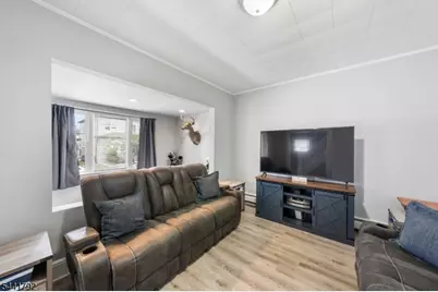 113 Arthur St, Linden, NJ 07036 - Photo 5