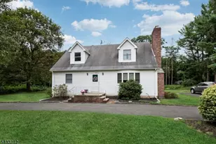 1013 Kent Pl, Franklin Lakes, NJ 07417 - Photo 1
