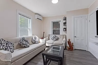 102 Watchung Ave, North Plainfield, NJ 07060 - Photo 9