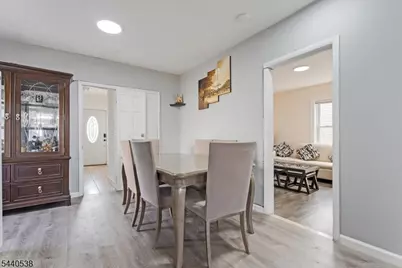 102 Watchung Ave, North Plainfield, NJ 07060 - Photo 5