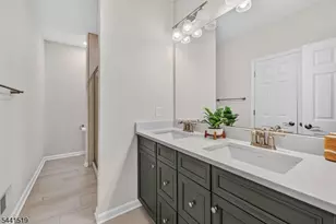 3 Sadie Cir, Union Township, NJ 07083 - Photo 11