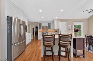 6 Chaucer Dr, Clinton Township, NJ 08801 - Photo 7