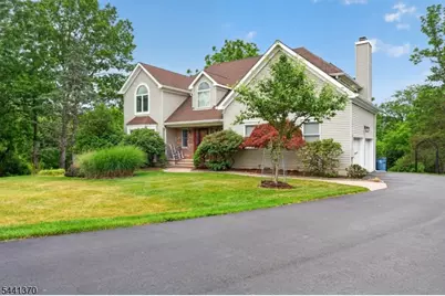 6 Chaucer Dr, Clinton Township, NJ 08801 - Photo 43