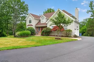 6 Chaucer Dr, Clinton Township, NJ 08801 - Photo 43
