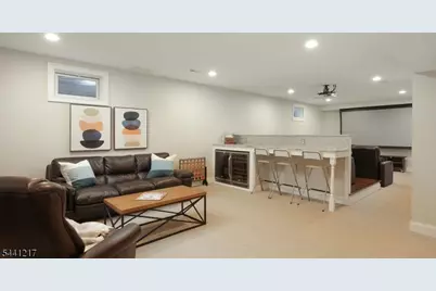 621 Green Briar Ct, Westfield, NJ 07090 - Photo 39