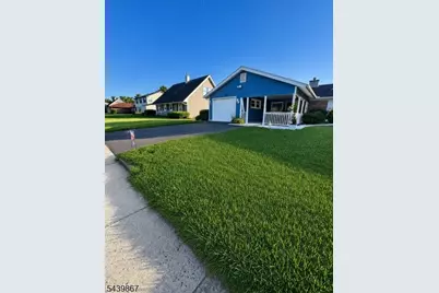 58 Balfour Ln, Willingboro Twp., NJ 08046 - Photo 3