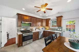 37 Harris St, Haledon, NJ 07508 - Photo 11