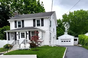 11 Van Dyke Pl, Summit, NJ 07901 - Photo 1