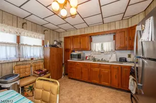 369 Paulison Ave, Passaic, NJ 07055 - Photo 7