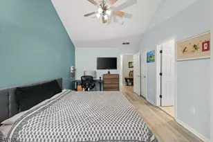 8 Henry Ct, Plainsboro Township, NJ 08536 - Photo 19