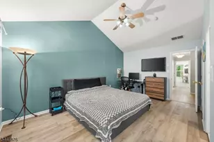 8 Henry Ct, Plainsboro Township, NJ 08536 - Photo 21