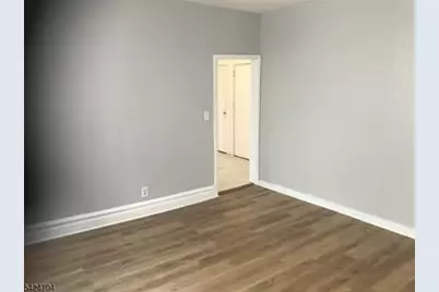 272-274 Wainwright St, Newark, NJ 07112 - Photo 5