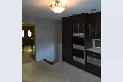 77 Columbia Ave, Nutley, NJ 07110 - Photo 27