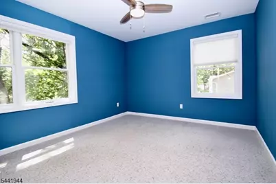 73 Oneida Ave, Oakland, NJ 07436 - Photo 27