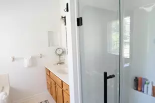 92 Connelly Ave, Mount Olive, NJ 07828 - Photo 9