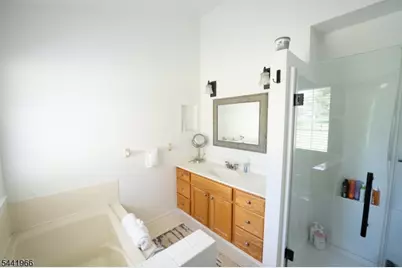 92 Connelly Ave, Mount Olive, NJ 07828 - Photo 5