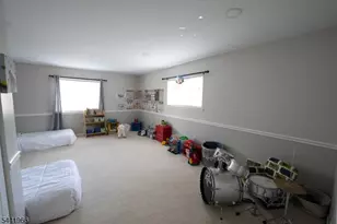 92 Connelly Ave, Mount Olive, NJ 07828 - Photo 5