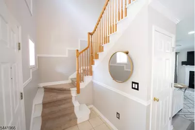 92 Connelly Ave, Mount Olive, NJ 07828 - Photo 9