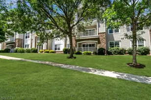 3210 Chesterwood Way, Franklin Township, NJ 08873 - Photo 3