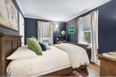 612 Larch Street, Roselle Park, NJ 07204 - Photo 17