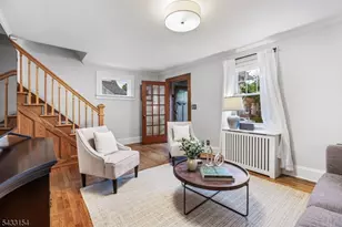612 Larch St, Roselle Park, NJ 07204 - Photo 5