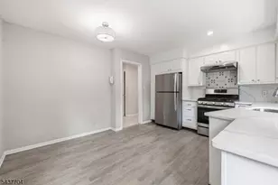 2 Millstone Dr, Livingston, NJ 07039 - Photo 5