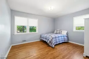 2 Millstone Dr, Livingston, NJ 07039 - Photo 13