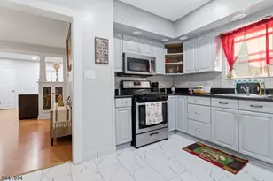 53 18th Ave, Paterson, NJ 07513 - Photo 9
