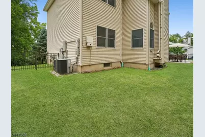 610 River Rd, Chatham Township, NJ 07928 - Photo 33
