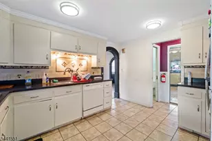2241 Spruce St, Ewing Township, NJ 08638 - Photo 5