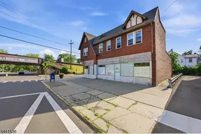 600 Chestnut St, Roselle Park, NJ 07204 - Photo 3