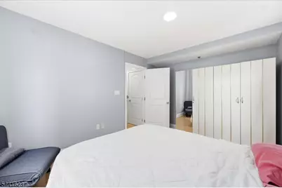 70 S Munn Ave #408, East Orange, NJ 07018 - Photo 7