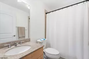 70 S Munn Ave, East Orange, NJ 07018 - Photo 9