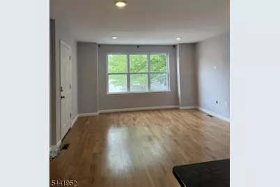 262 2nd  Avenue W #1, Newark, NJ 07107 - Photo 1