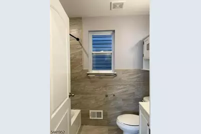 262 2nd  Avenue W #1, Newark, NJ 07107 - Photo 9