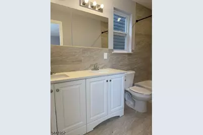 262 2nd  Avenue W #1, Newark, NJ 07107 - Photo 15