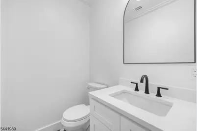18 Orchard St, Pompton Lakes, NJ 07442 - Photo 21