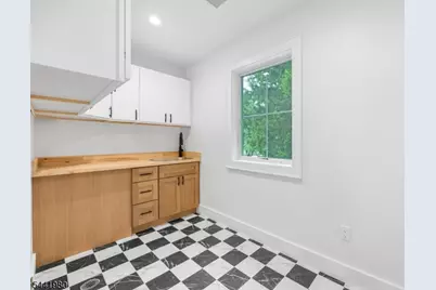 18 Orchard St, Pompton Lakes, NJ 07442 - Photo 17