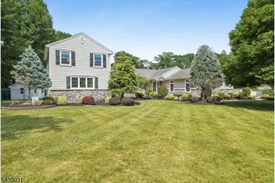 3 Karen Court, Scotch Plains Township, NJ 07076 - Photo 1