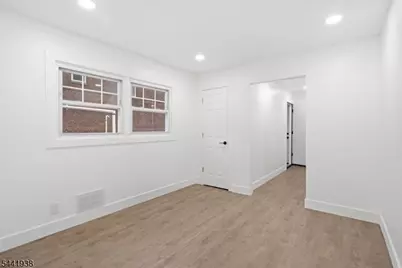 284 2nd Ave, Newark, NJ 07107 - Photo 7
