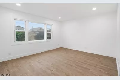 284 2nd Ave, Newark, NJ 07107 - Photo 19