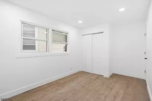 284 2nd Ave, Newark, NJ 07107 - Photo 25