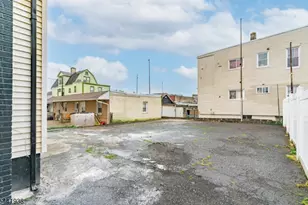 284 2nd Ave, Newark, NJ 07107 - Photo 43