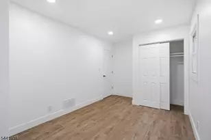 284 2nd Ave, Newark, NJ 07107 - Photo 29
