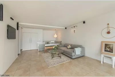 3 Horizon Road #1007, Fort Lee, NJ 07024 - Photo 7