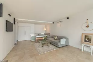 3 Horizon Rd, Fort Lee, NJ 07024 - Photo 7