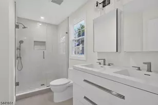18 Walnut St, Summit, NJ 07901 - Photo 11