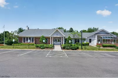 130 Hatfield Ln, East Brunswick Township, NJ 08816 - Photo 17