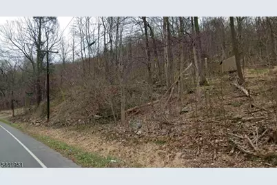 68 Lounsberry Hollow Rd, Vernon, NJ 07461 - Photo 3