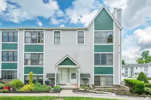 86 Burlington Ct, Hamburg, NJ 07419 - Photo 21